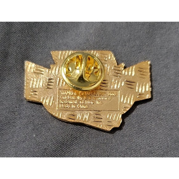 Vtg 2002 Snickers Little League World Series Lapel Pin - Picture 2 of 3